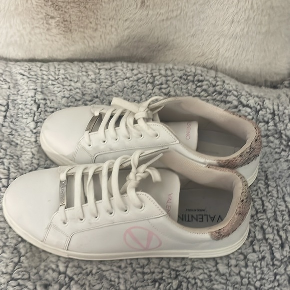 Valentino White/Pink Sneakers with Snake Skin detailing by Mario Valentino - Picture 7 of 16